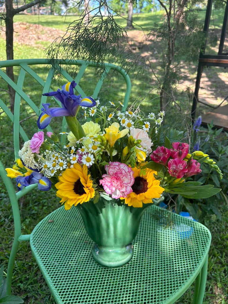 Classic Farm Fresh Arrangement